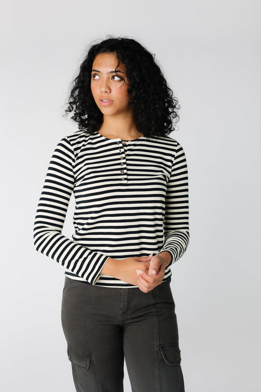 Black and white stripe tee with round neckline and short front button placket