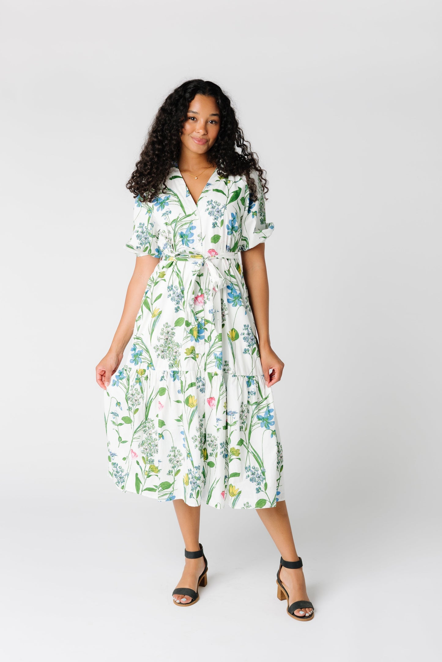 Floral print midi dress with short sleeves