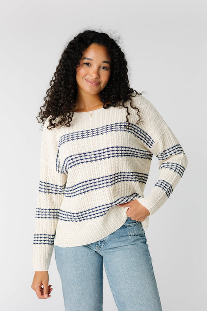 Crew neck sweater with long sleeves