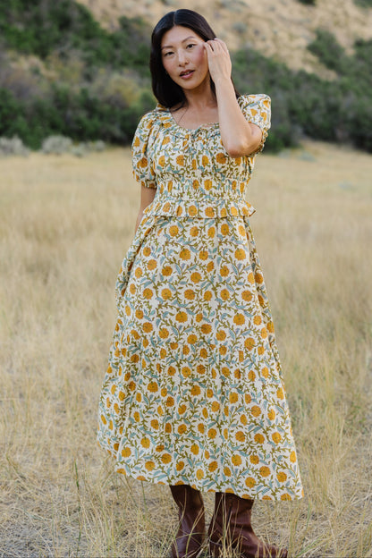 Citrus Jena Dressin yellow floral print for women and teen girls.