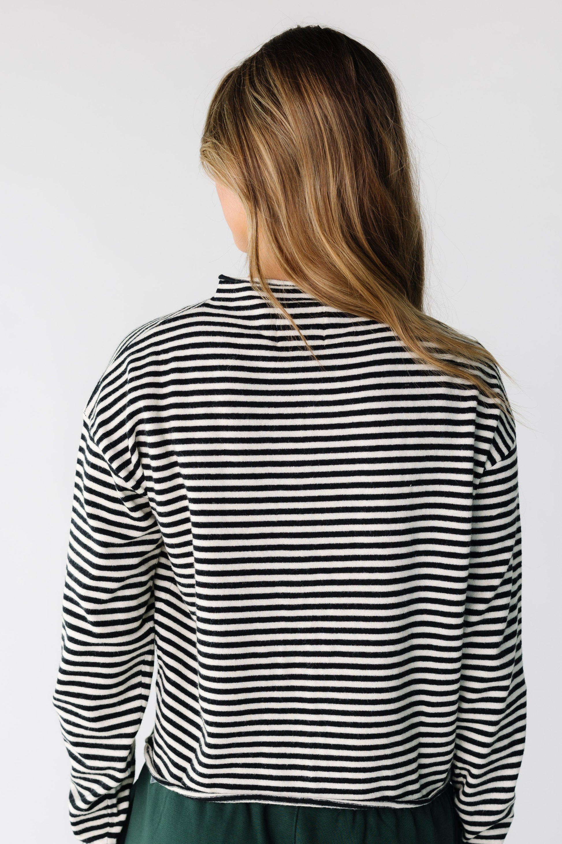 The Alyssa Cardigan WOMEN'S CARDIGAN Mod Ref 
