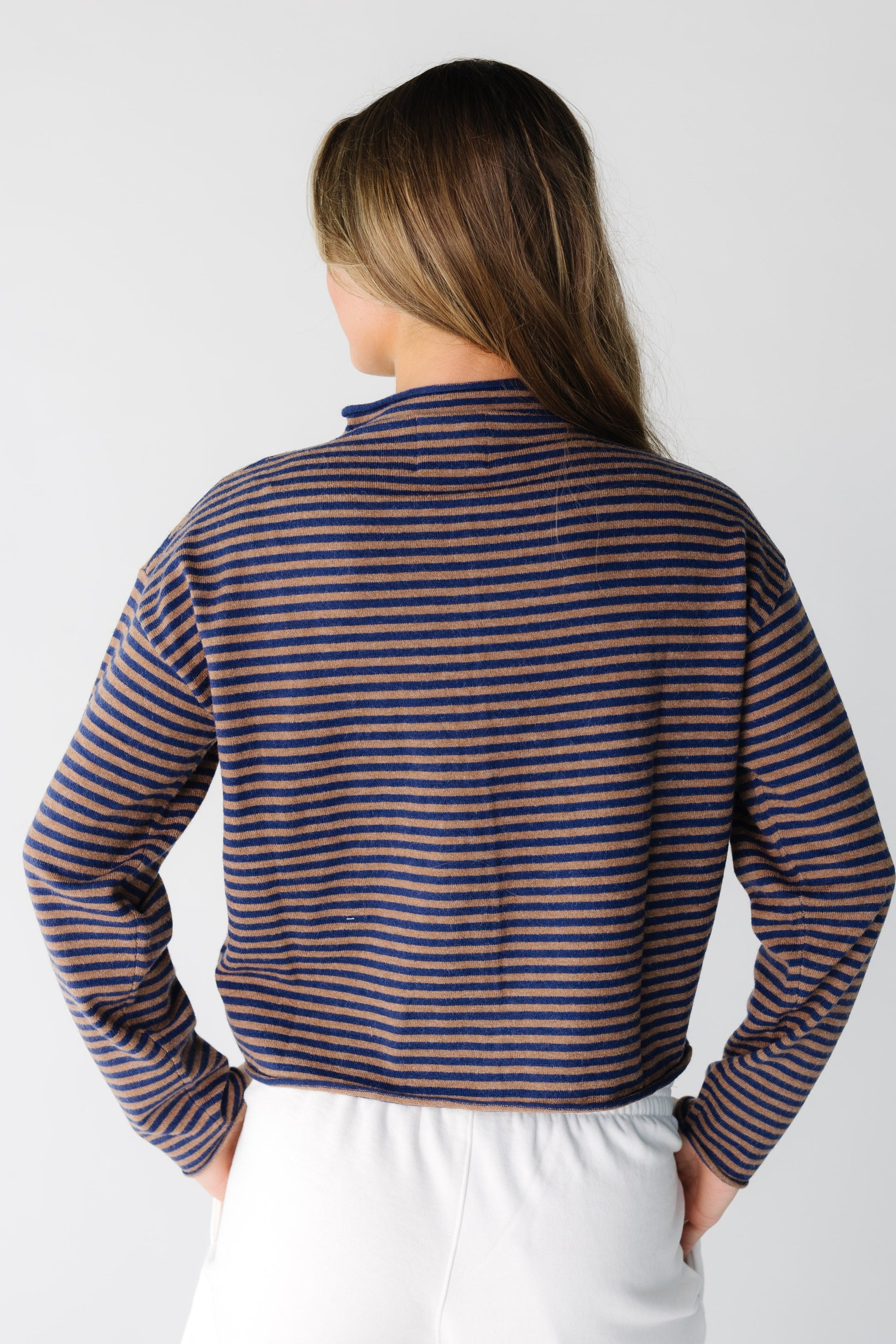 The Alyssa Cardigan WOMEN'S CARDIGAN Mod Ref 