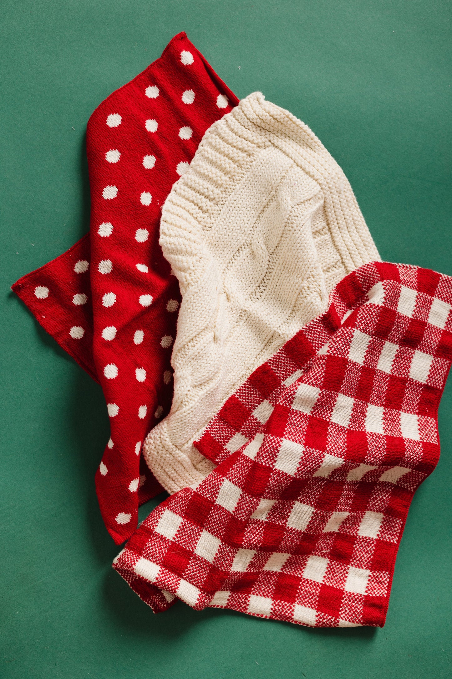 Red/White Dish Cloth CHRISTMAS HOME DECOR Creative Co-Op Red/White 10-12"Square 