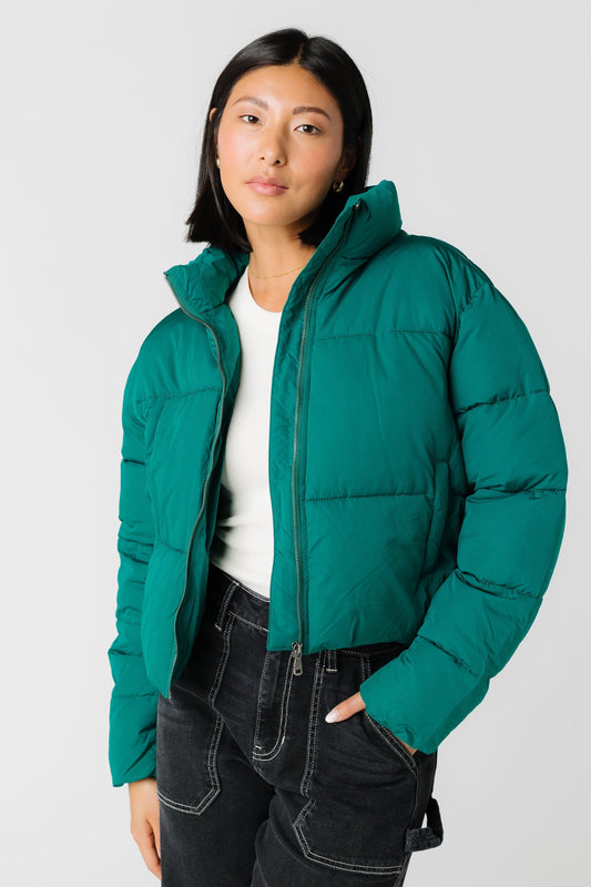 Green puffer jacket with long sleeves