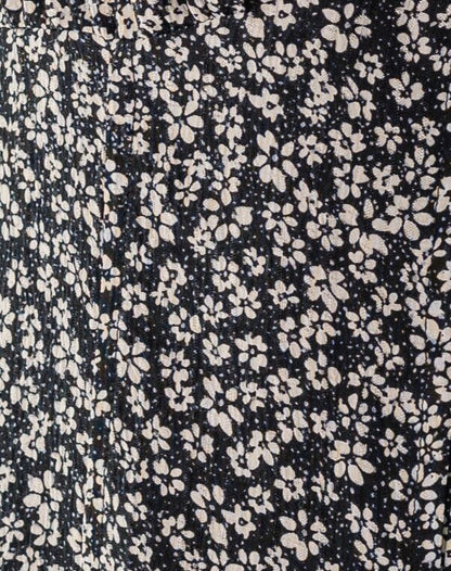 Kendra black and white fabric swatch
