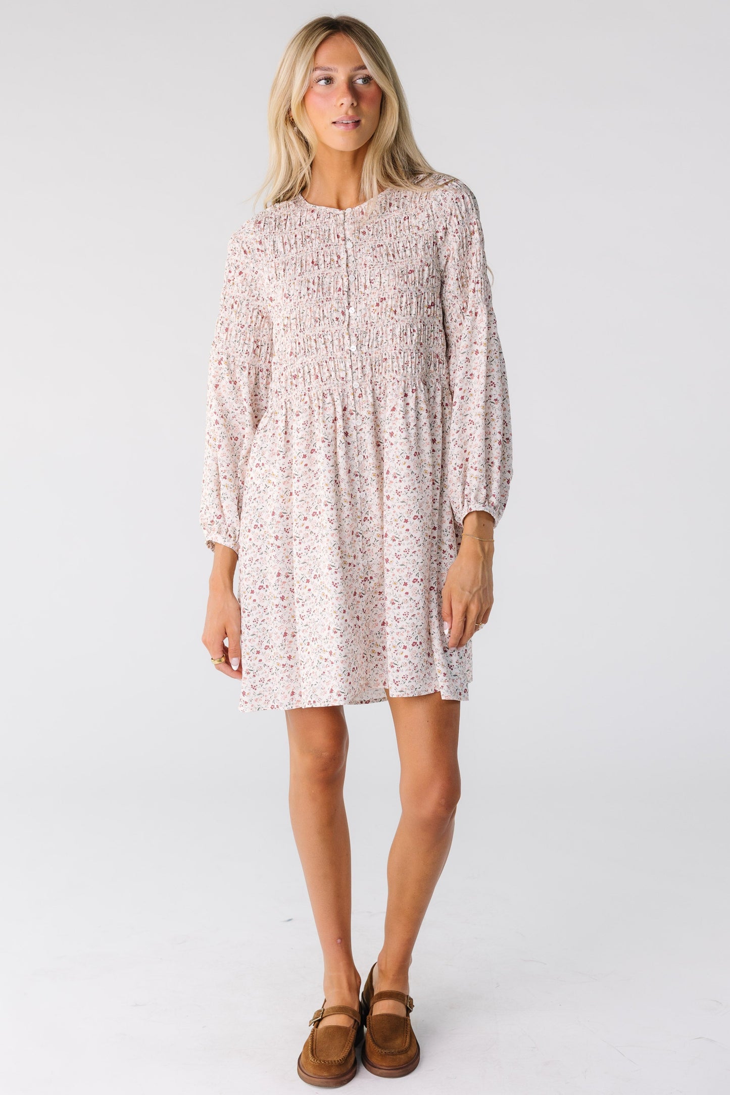 Modest women and teens knee length dress with round neckline and short sleeves