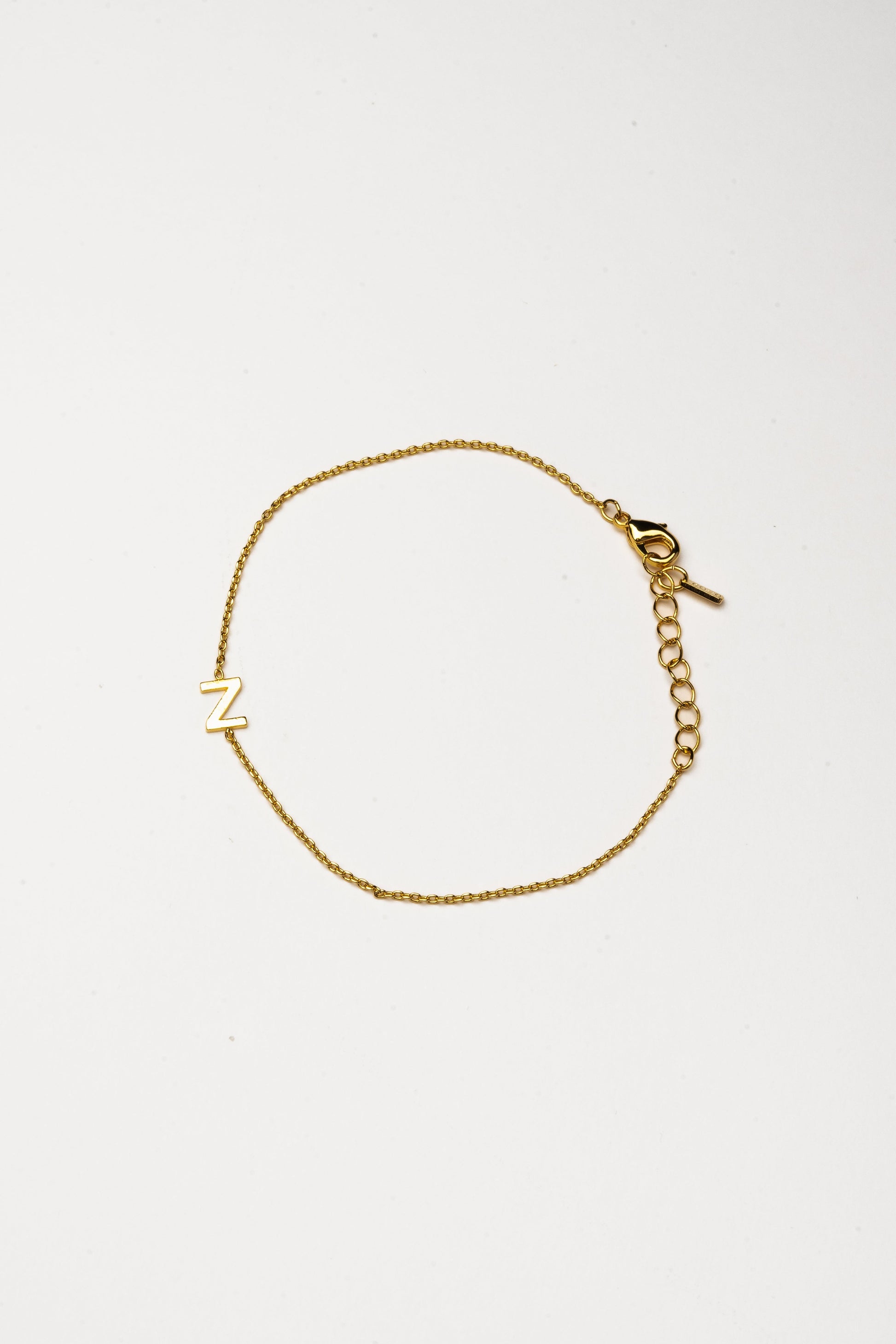 Cove Initial Bracelet WOMEN'S BRACELET Cove Accessories 18k Gold Plated 7" + 1" extender Z