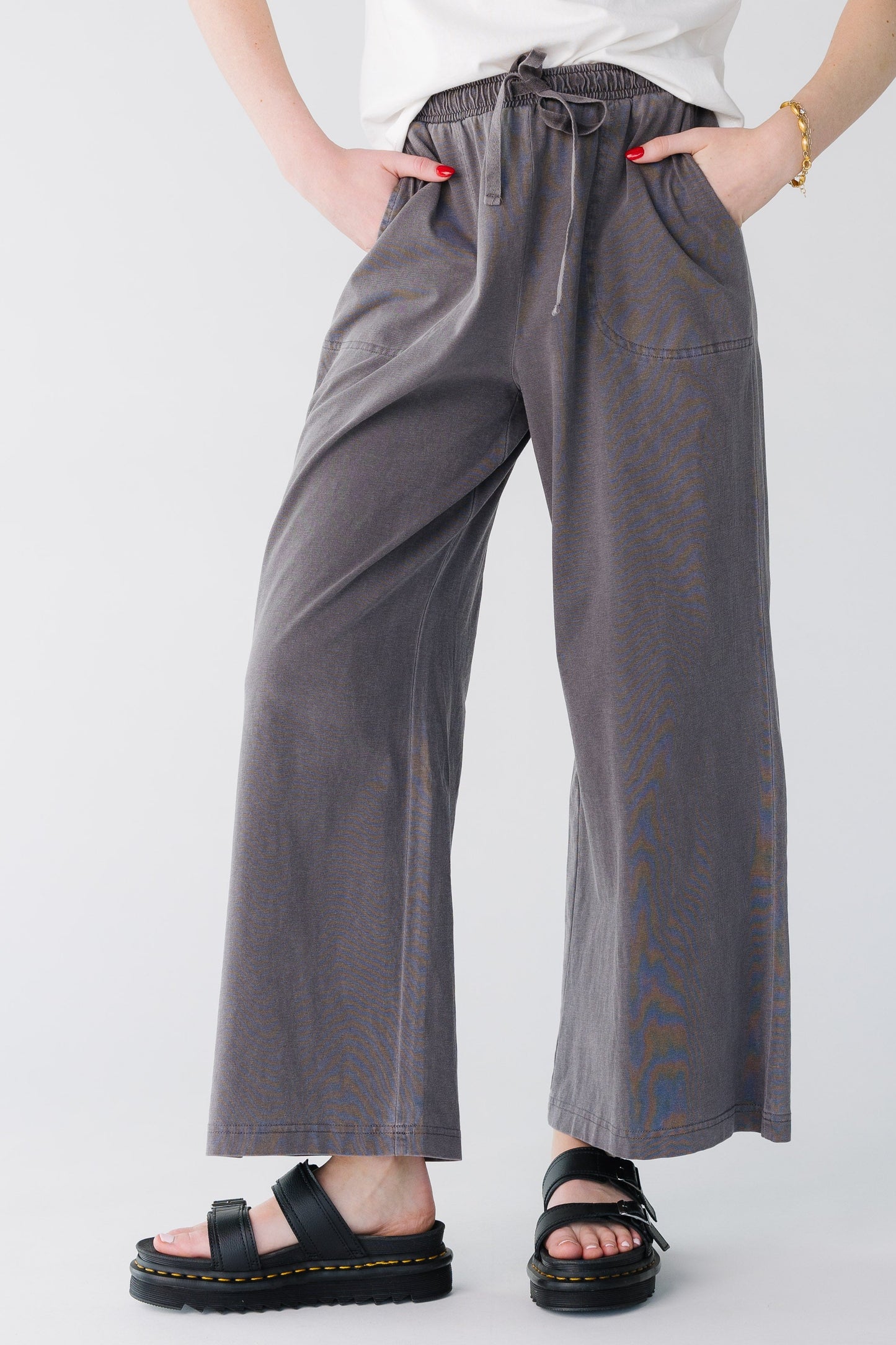 Perfect Travel Elastic Waist Pants in charcoal for women and teens.