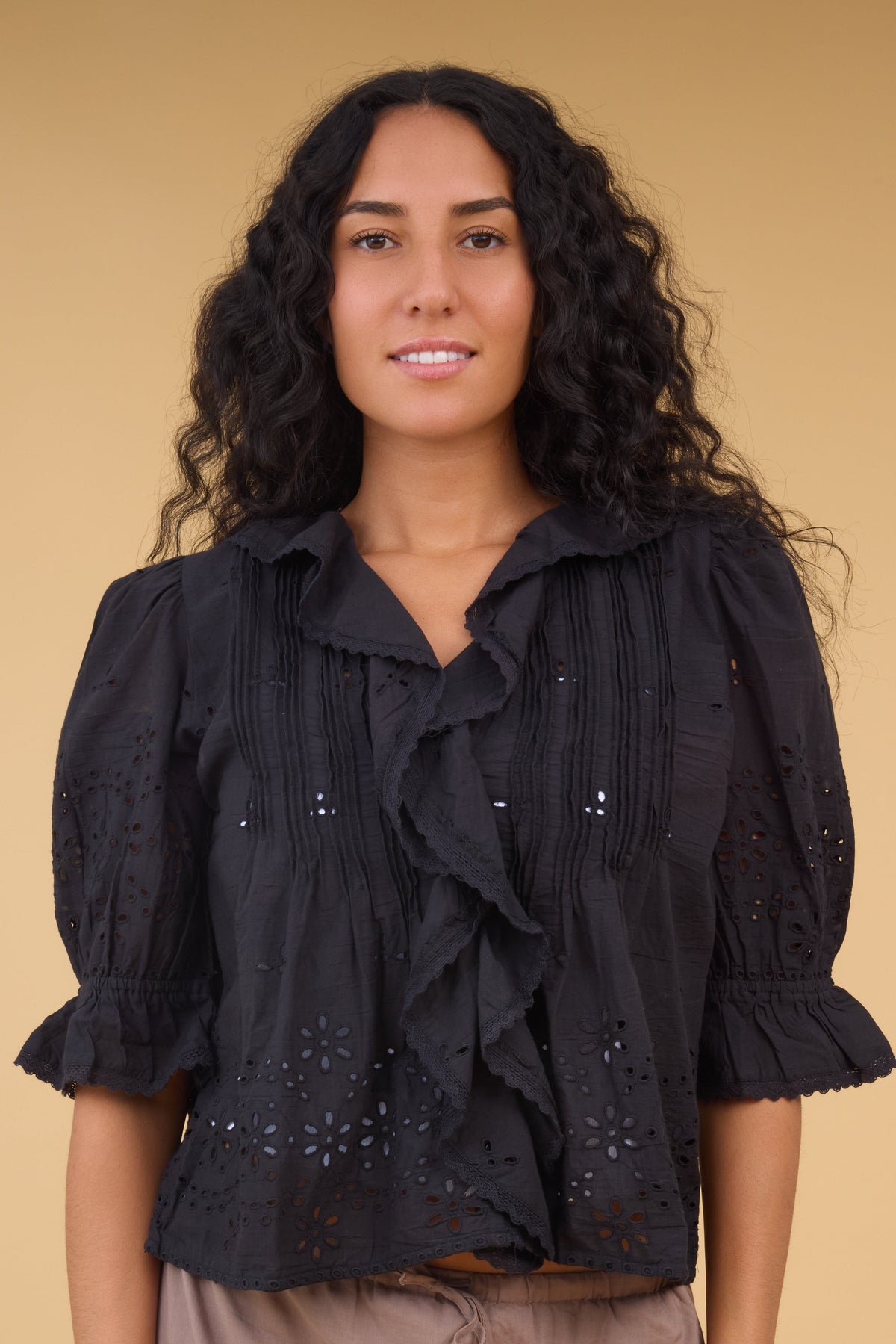 Citrus Parlor Details Top WOMEN'S TOP Citrus Black XS 
