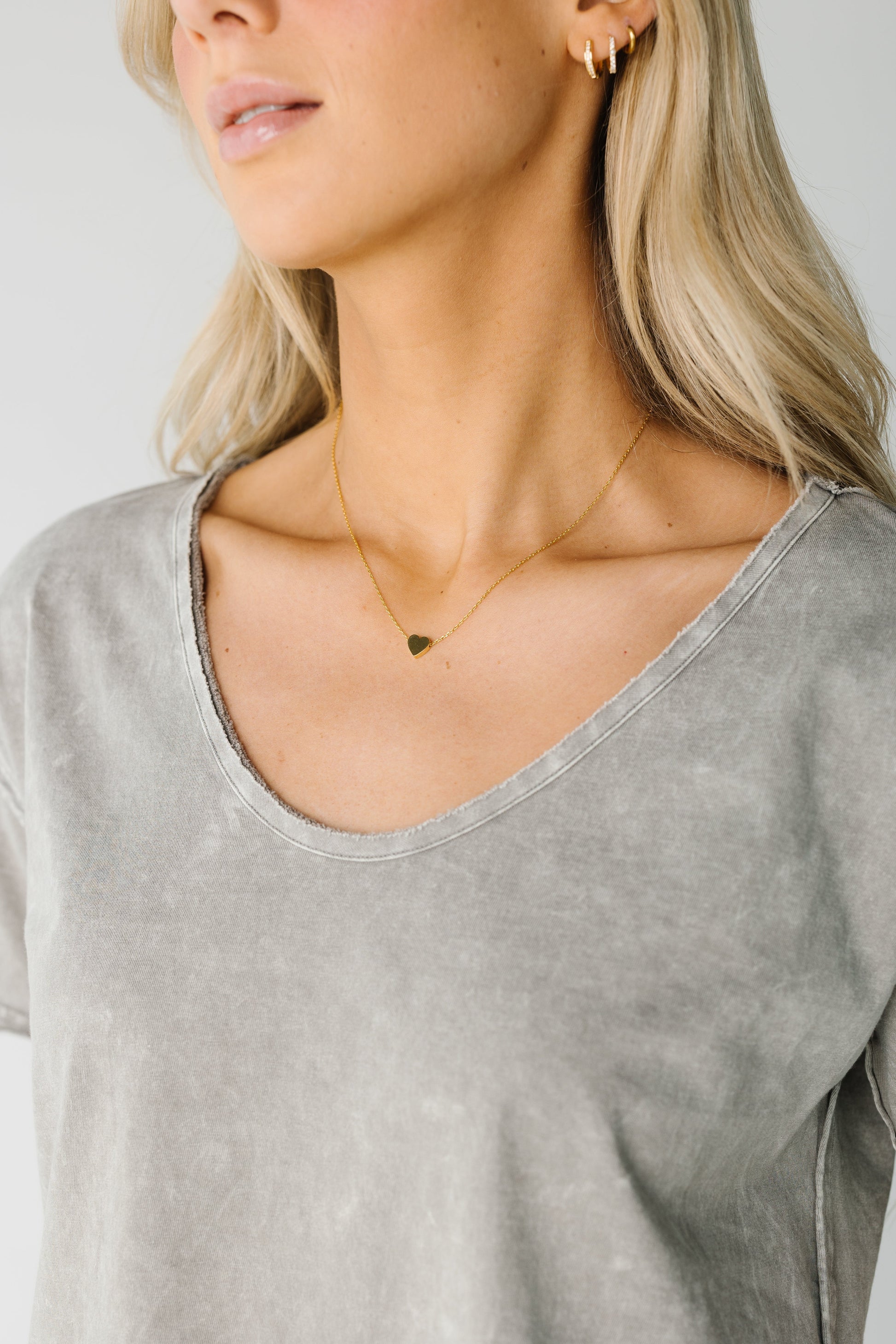 Modest short sleeve tee with scoop neckline in grey