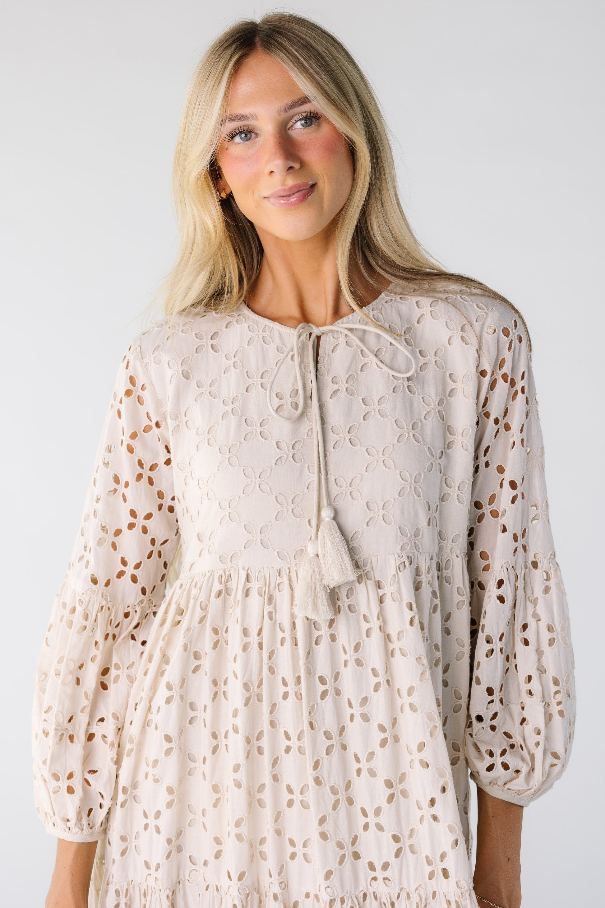 Citrus-Nila Eyelet Dress Eggshell / L