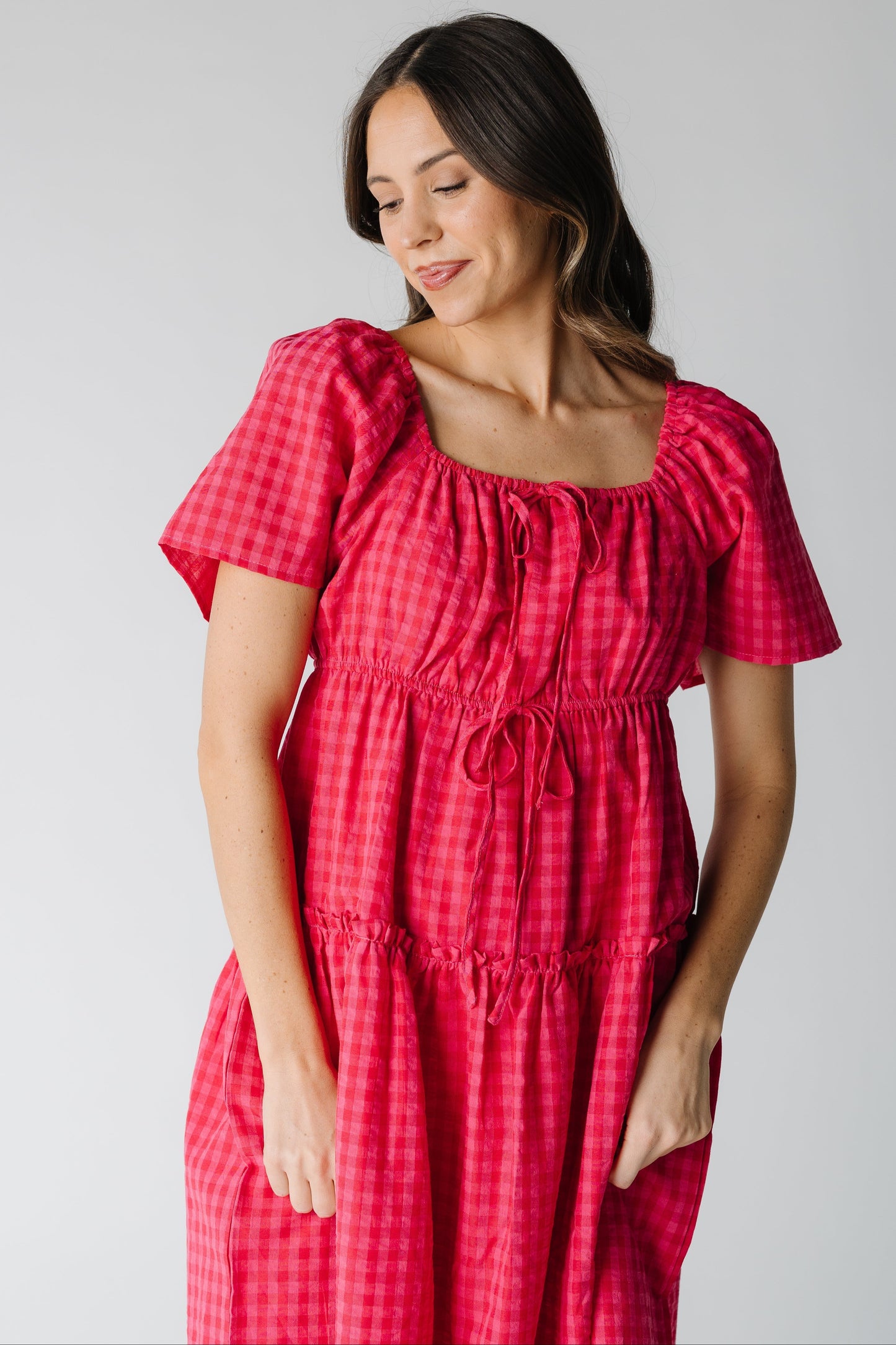 Modest gingham dress with square neckline and short sleeves