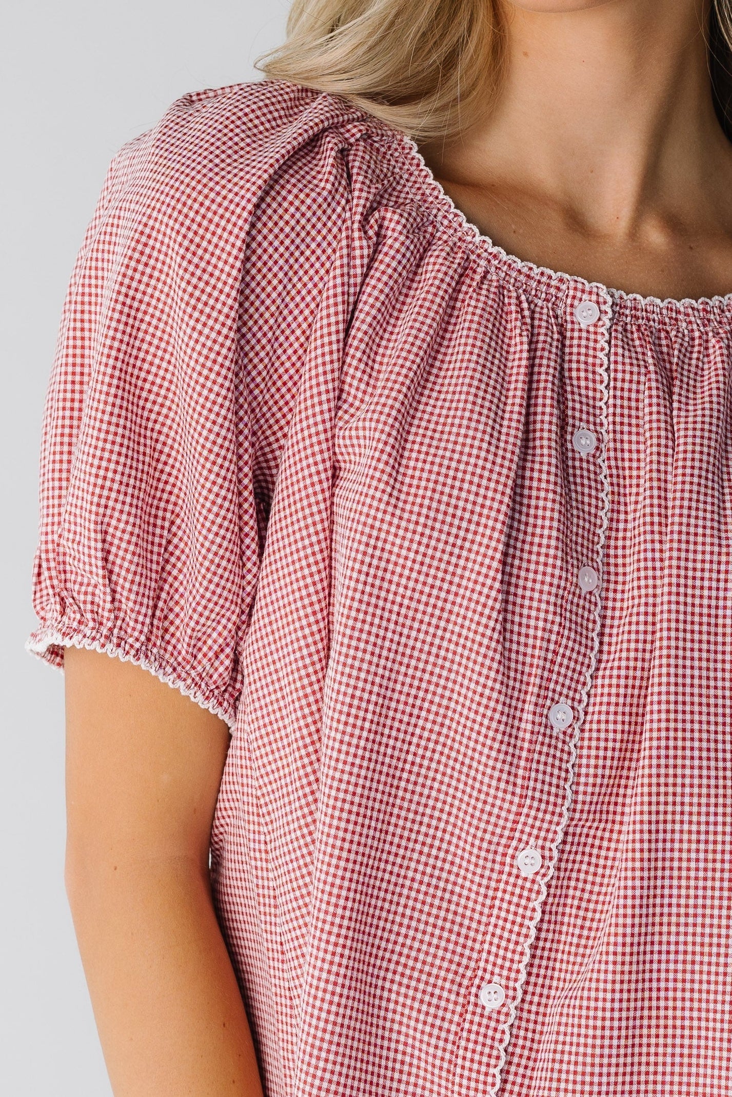 Scallop Edge Gingham Top WOMEN'S TOP Things Between 