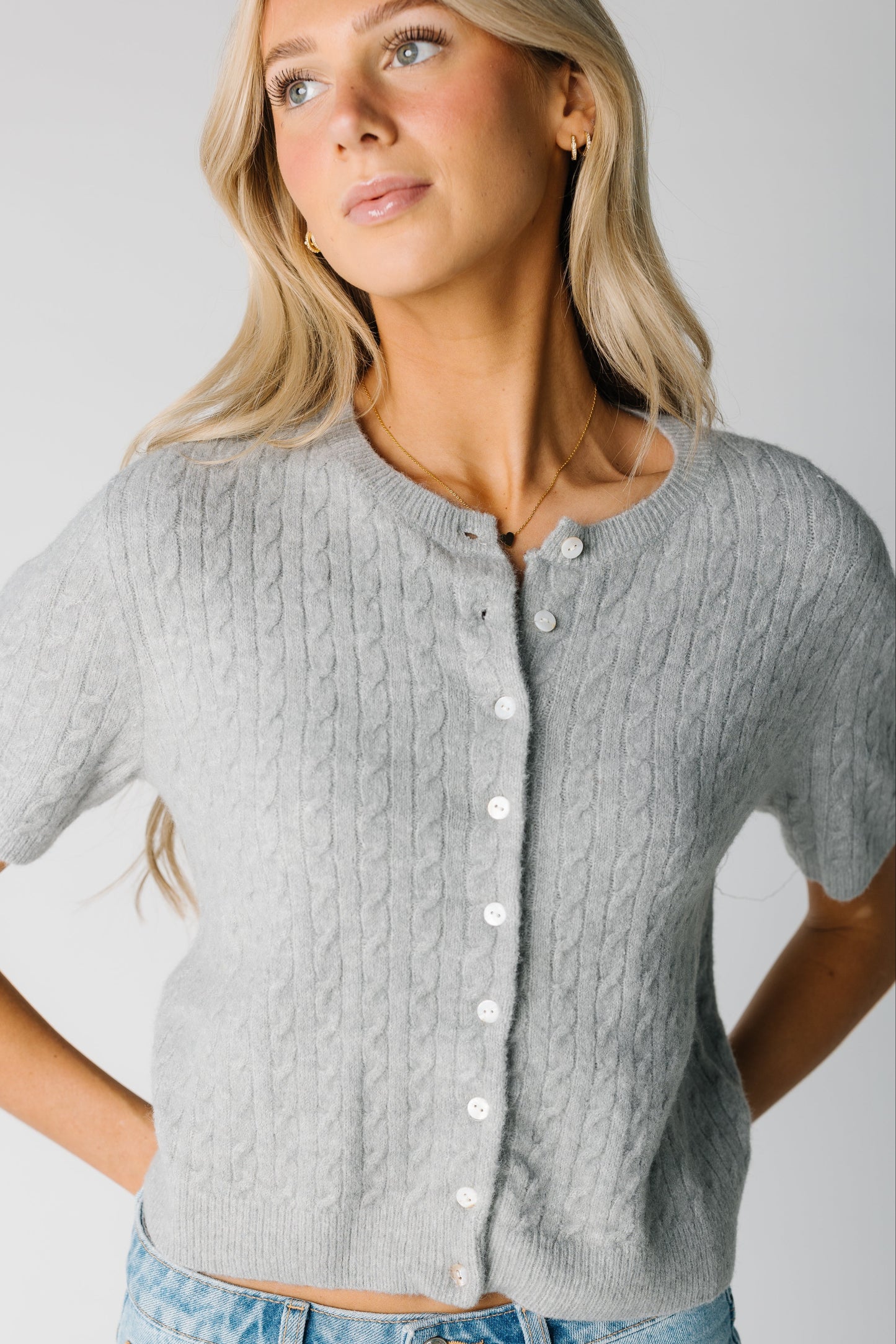 Crew neck button down cardigan in grey with short sleeves