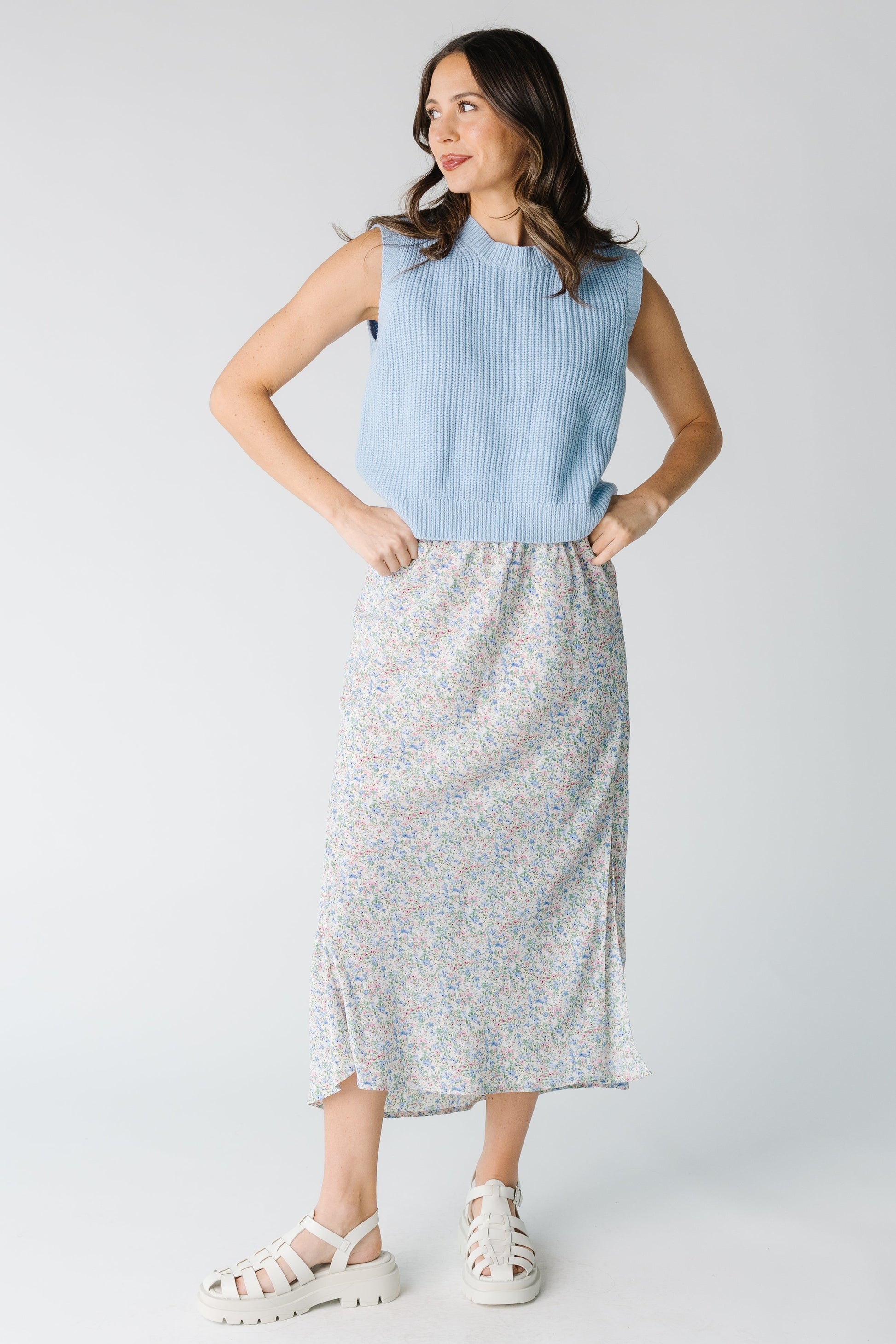 Modest floral print midi skirt