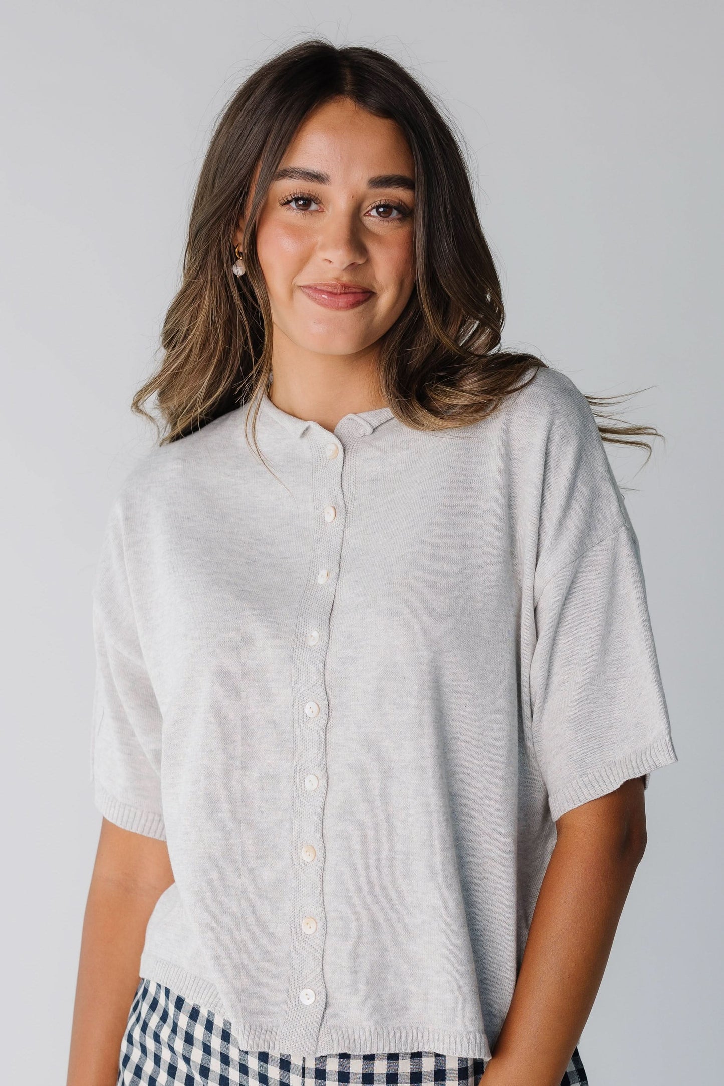 Button Down Knit Top WOMEN'S T-SHIRT Things Between 