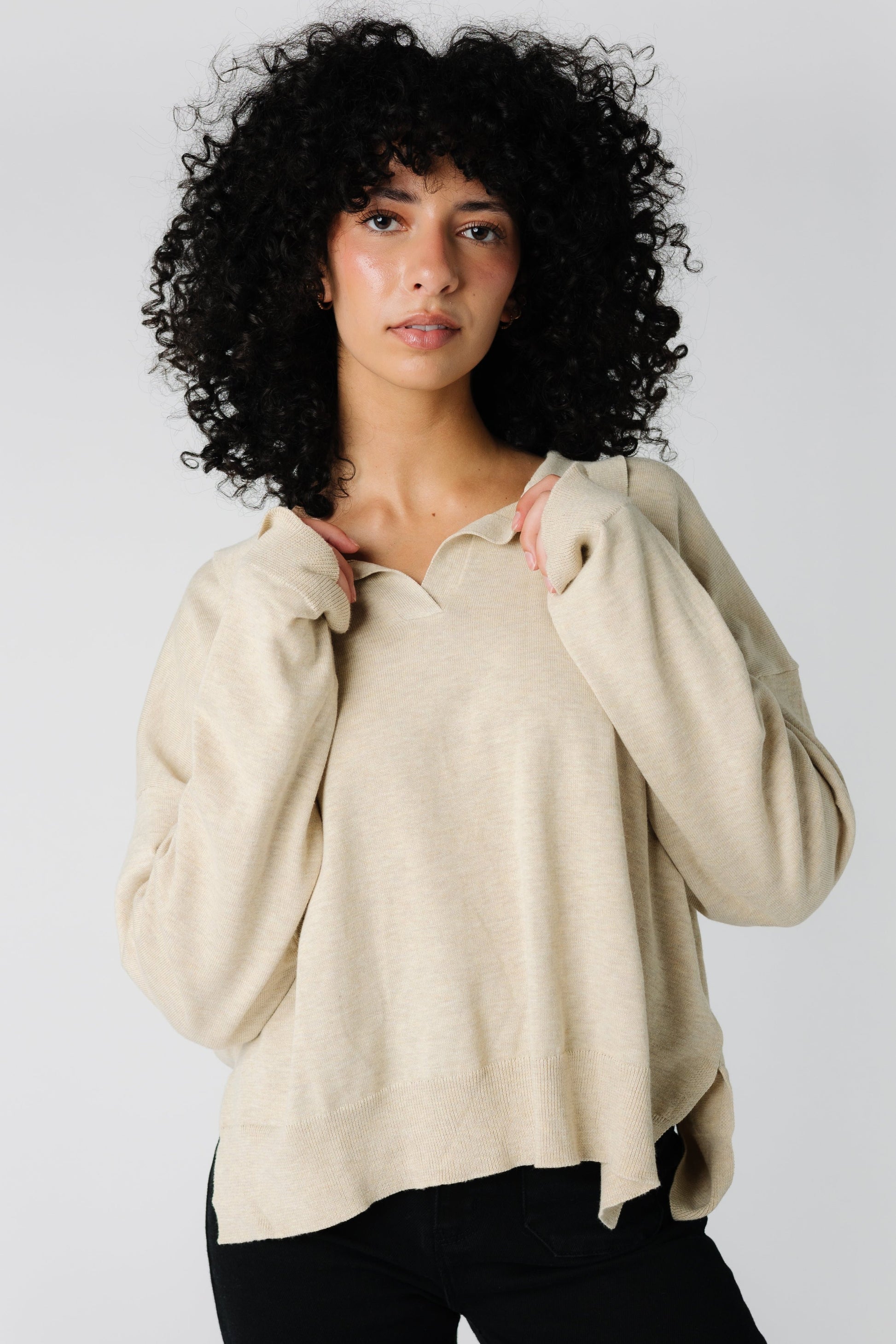 Modest oatmeal sweater with V-neckline and collar