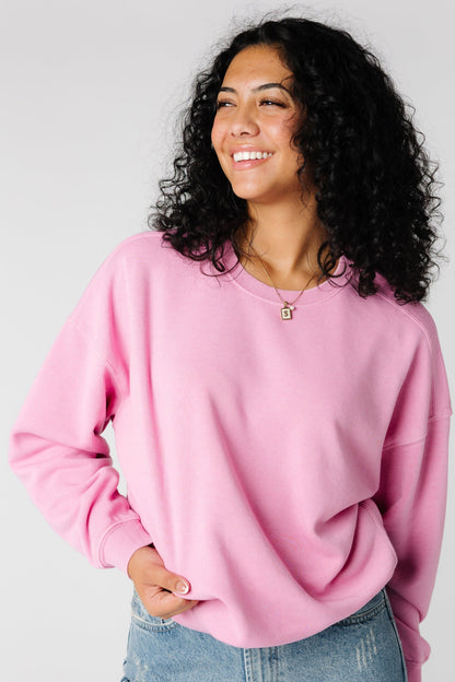 Soft pink sweatshirt with crew neckline