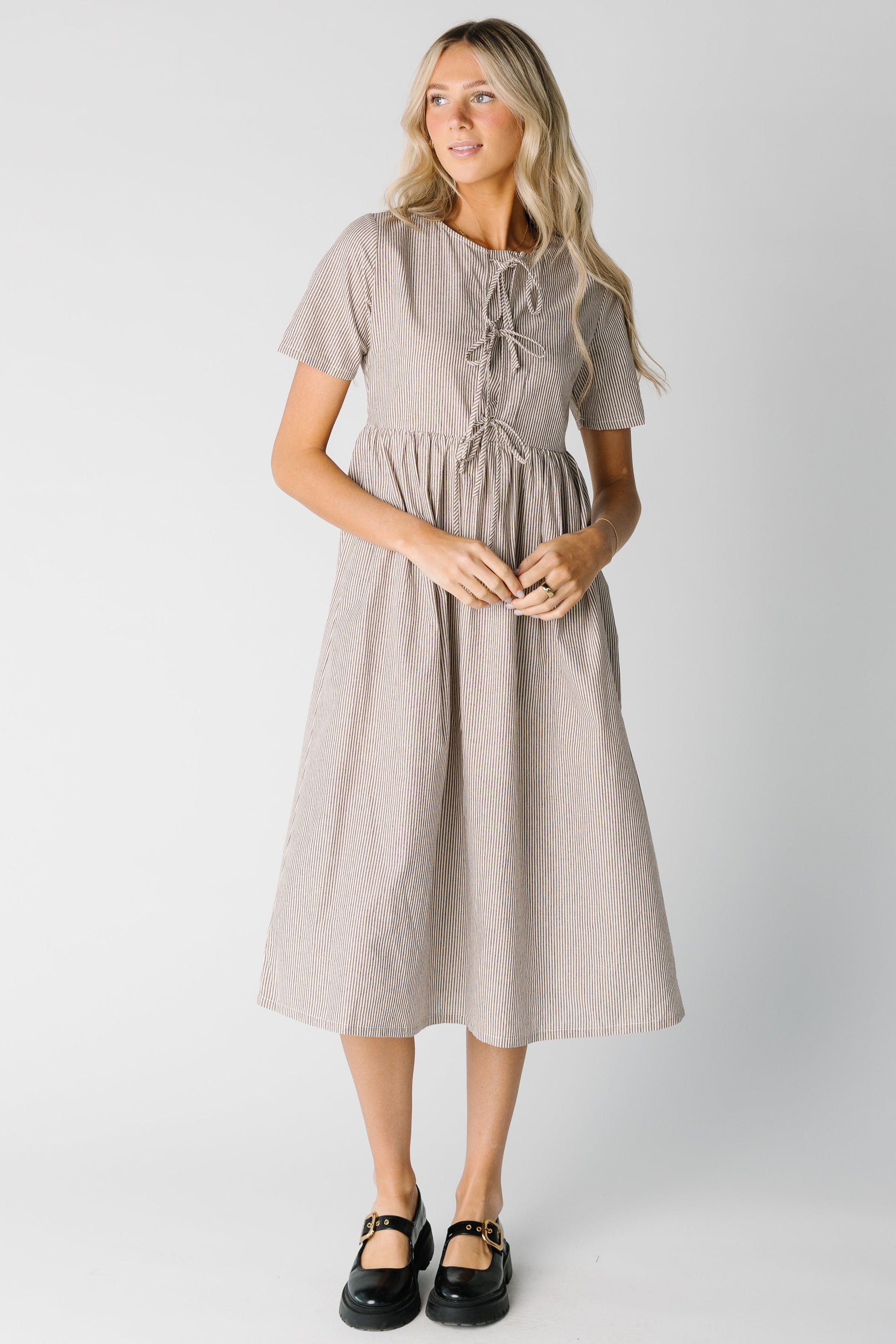 Stripe dress with full skirt and side pockets