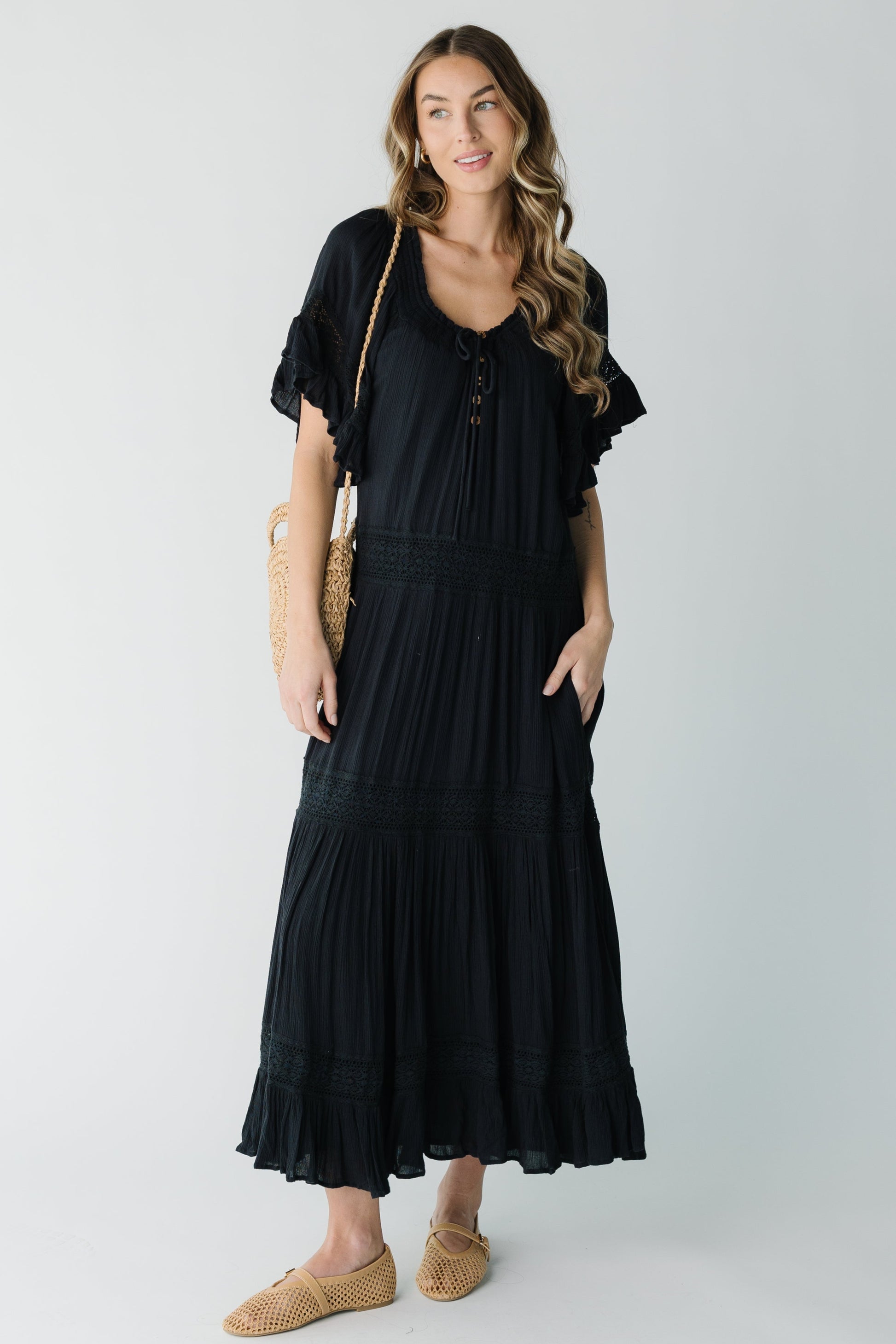 Citrus Brode Lace Dress in Black