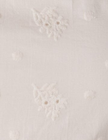 Eyelet swatch