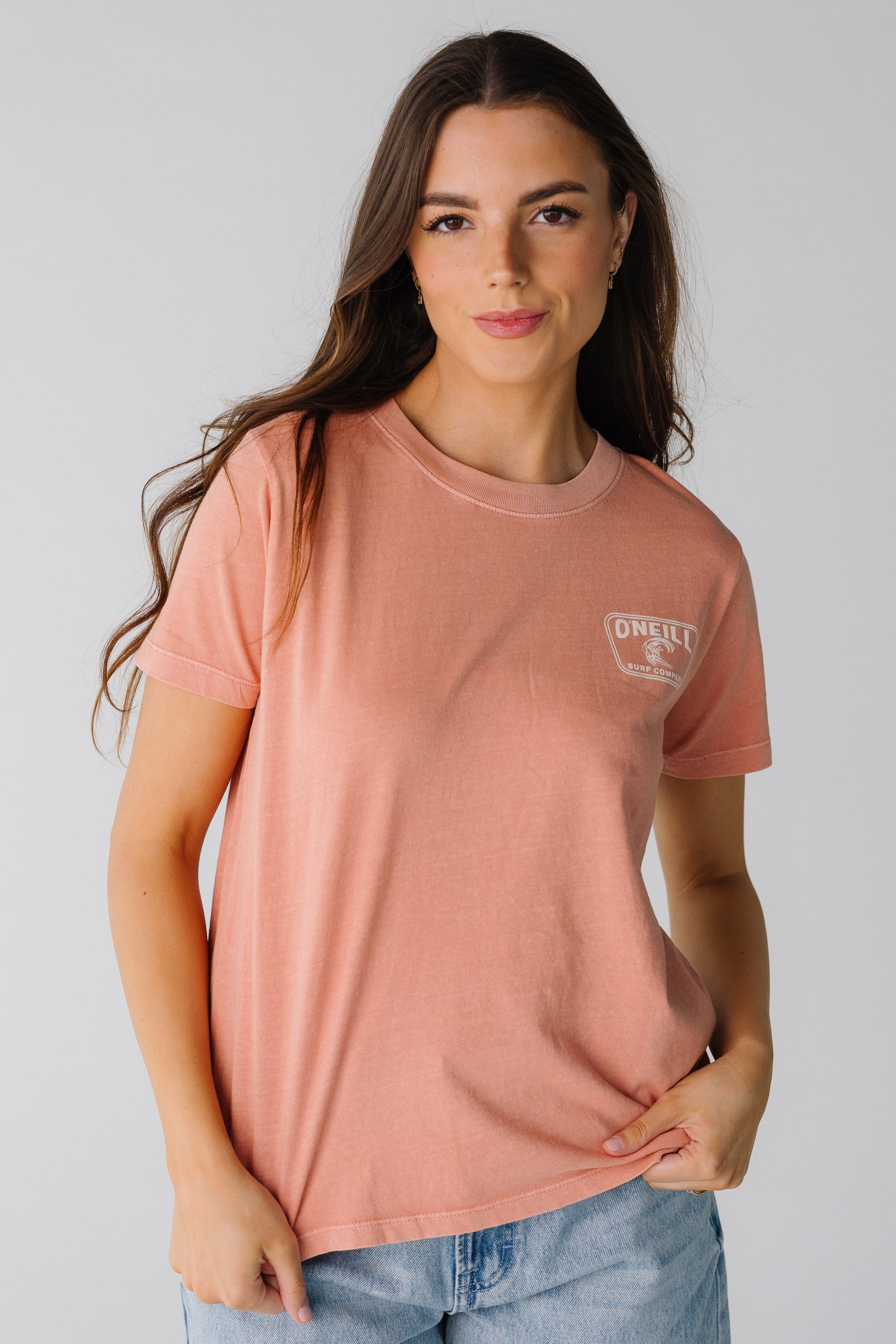 Modest O'Neill graphic tee with crew neckline and short sleeves