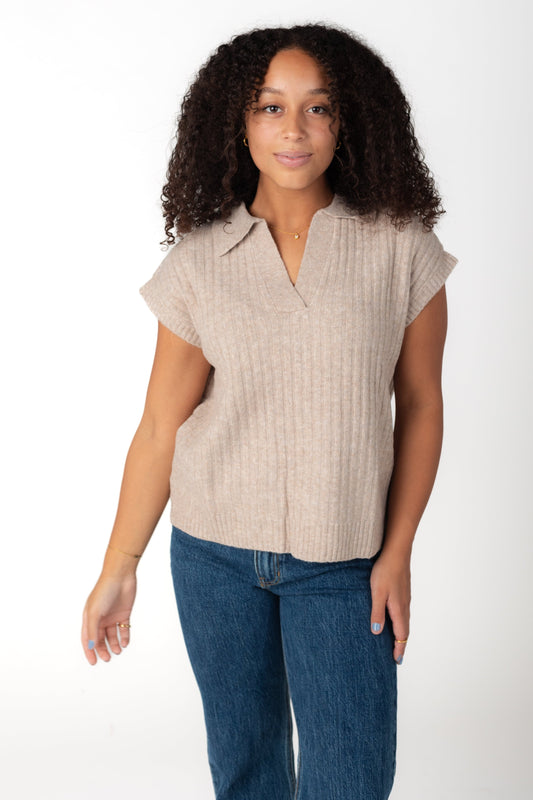 Oatmeal rib knit sweater with V-neckline and short sleeves