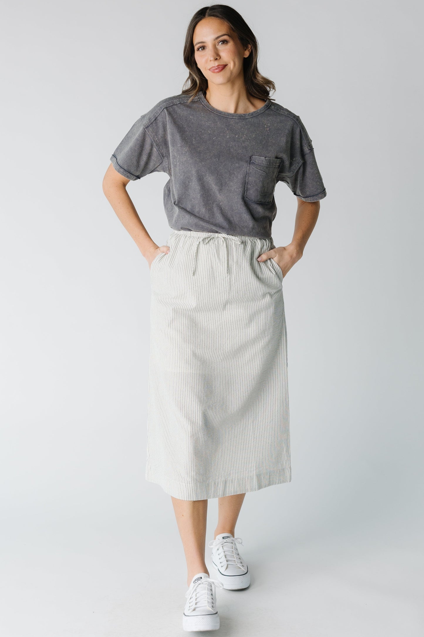 Modest vertical stripe skirt with side pockets