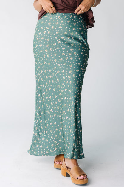 Modest green floral midi maxi skirt
