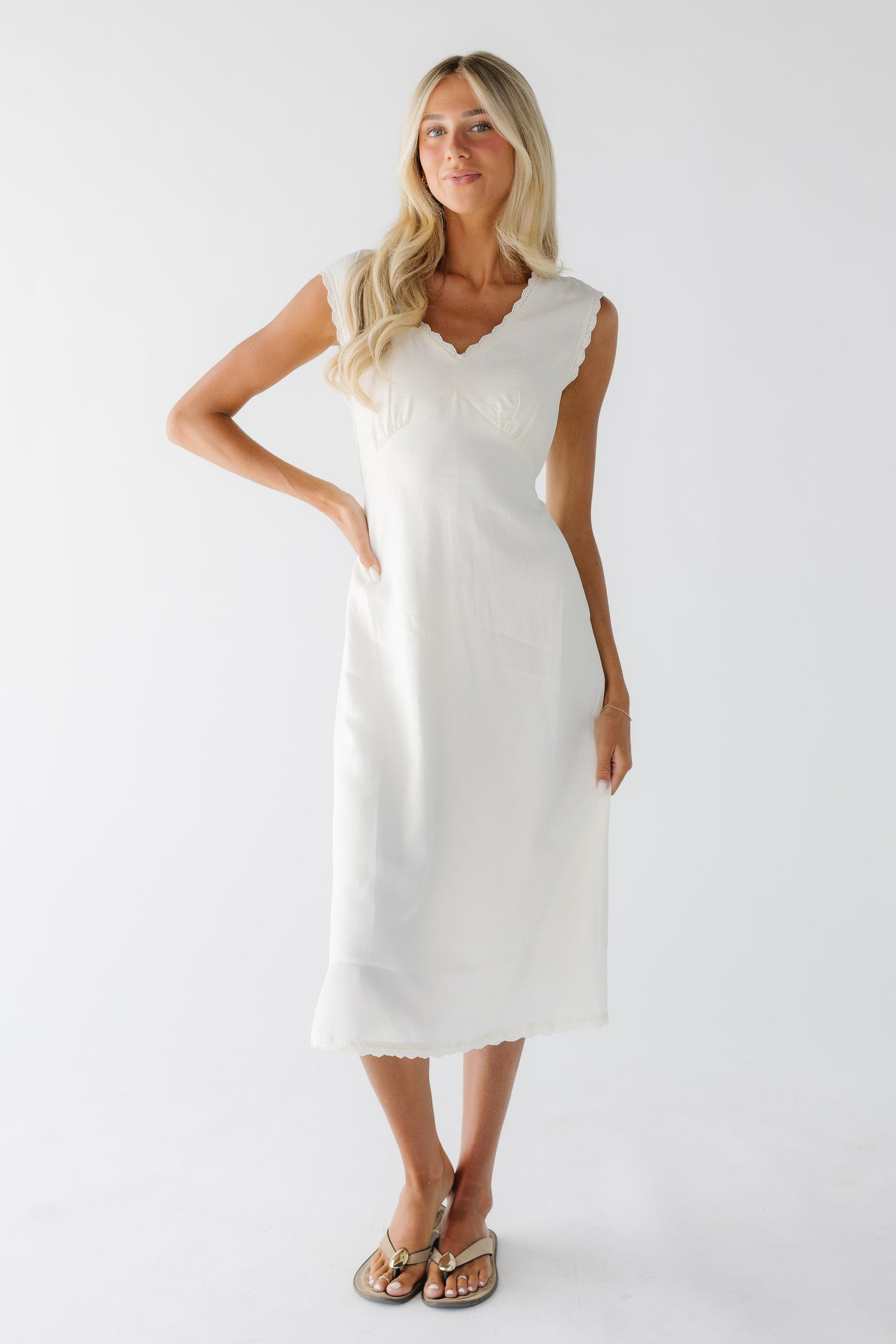 The Marla V-Neck Dress WOMEN'S DRESS Mod Ref Cream S 