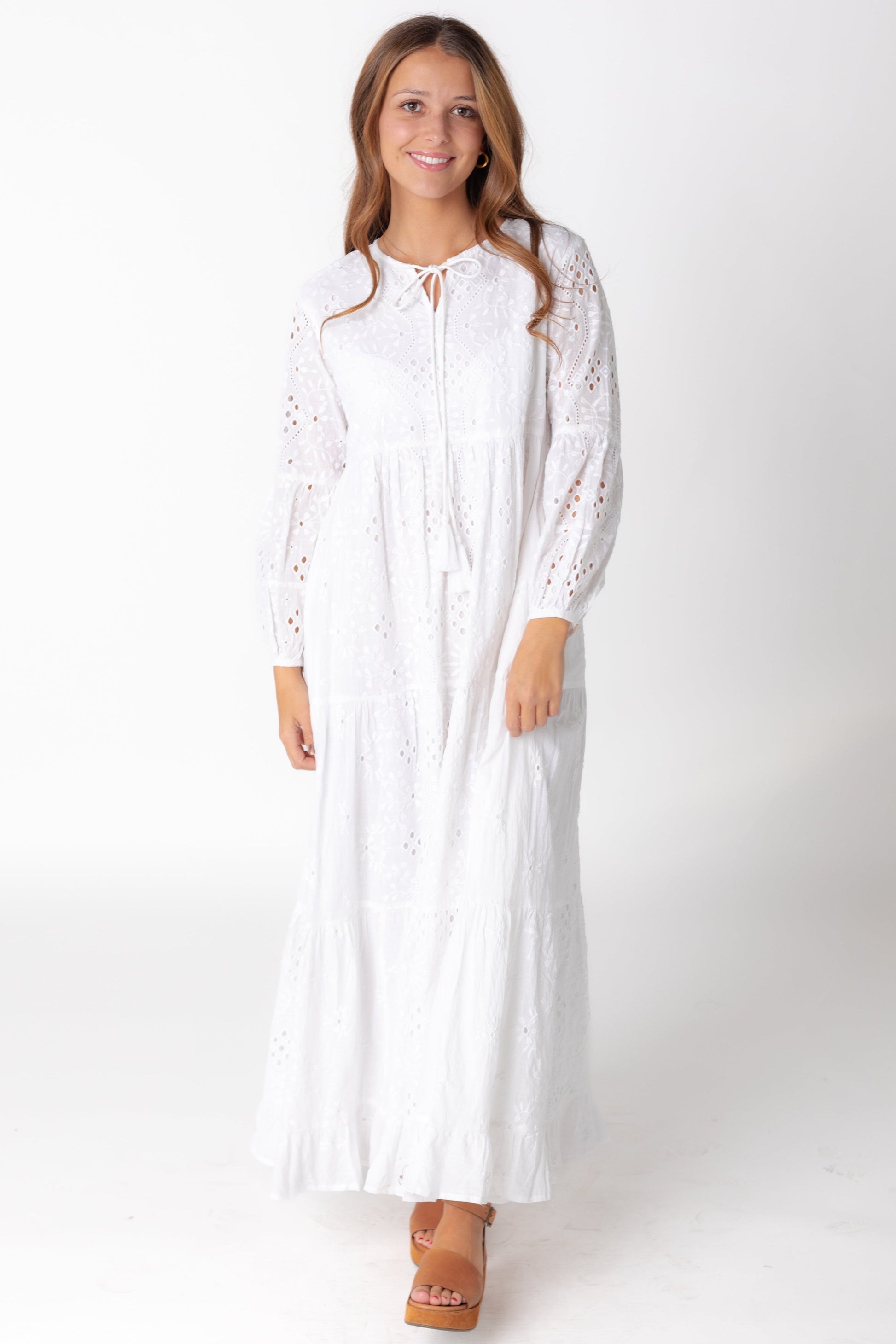 Citrus Nila Eyelet Dress - White WOMEN'S DRESS Citrus White XS 