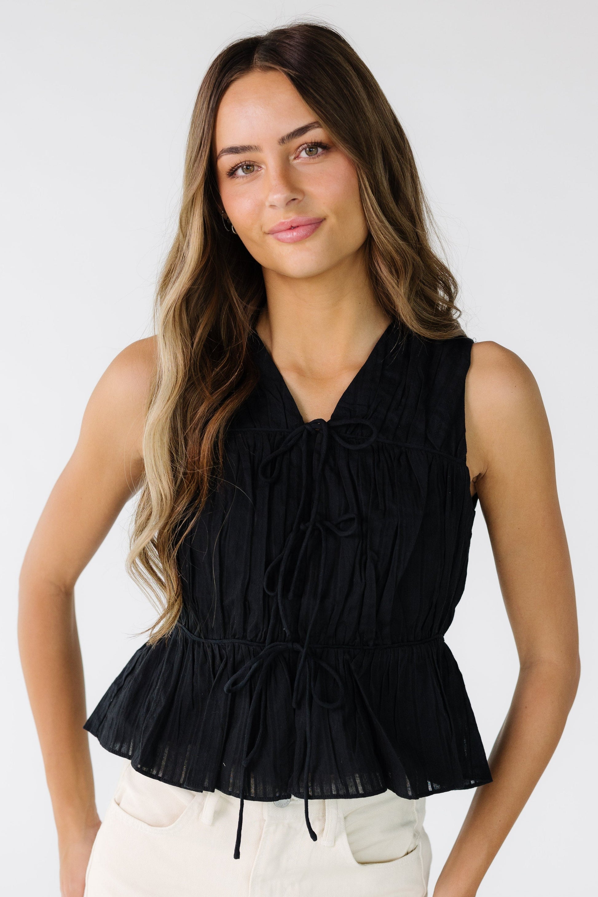 The Textured Bow Tank WOMEN'S TOP Mod Ref 