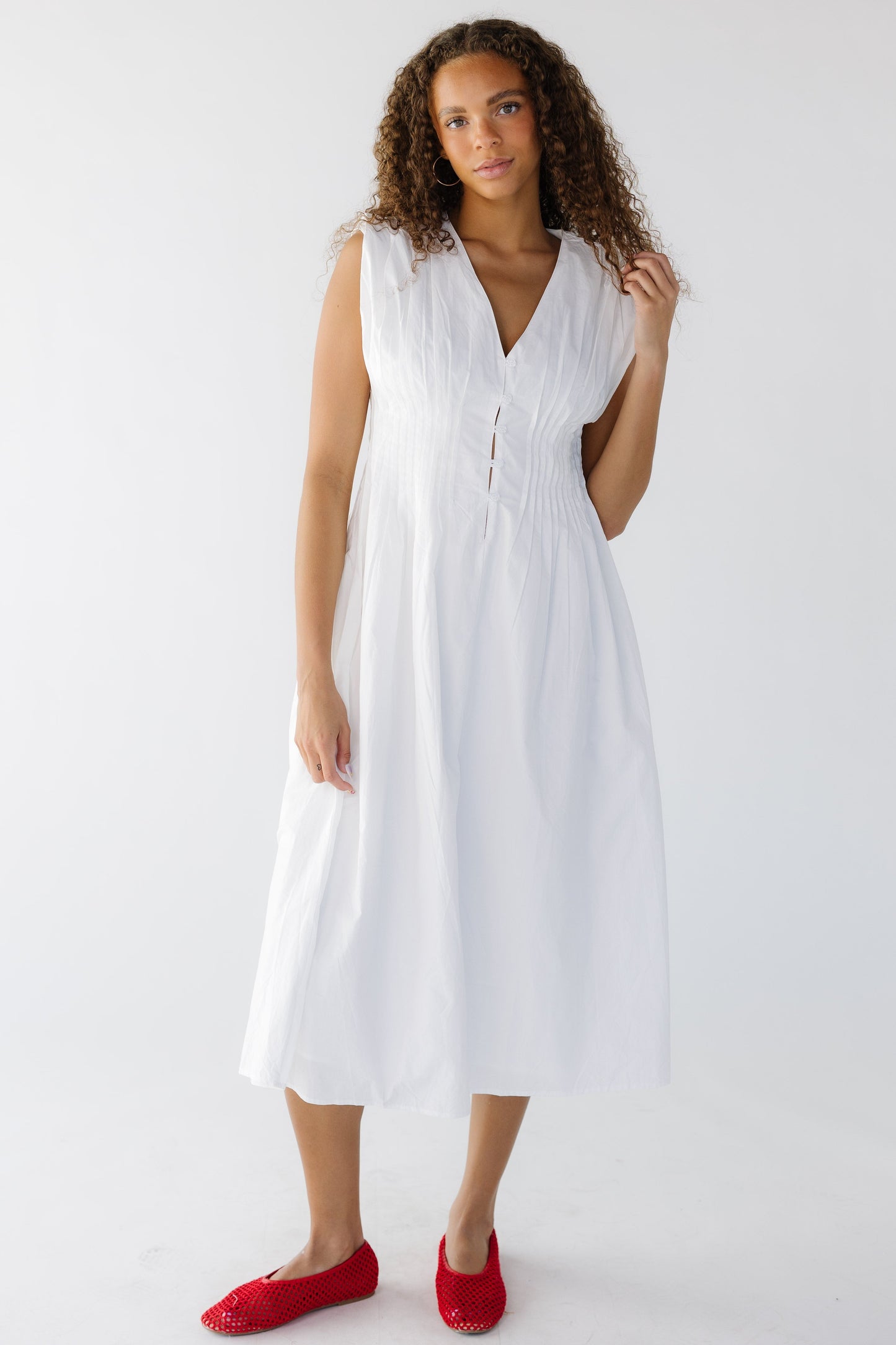 The Modest Olivia Dress White / M