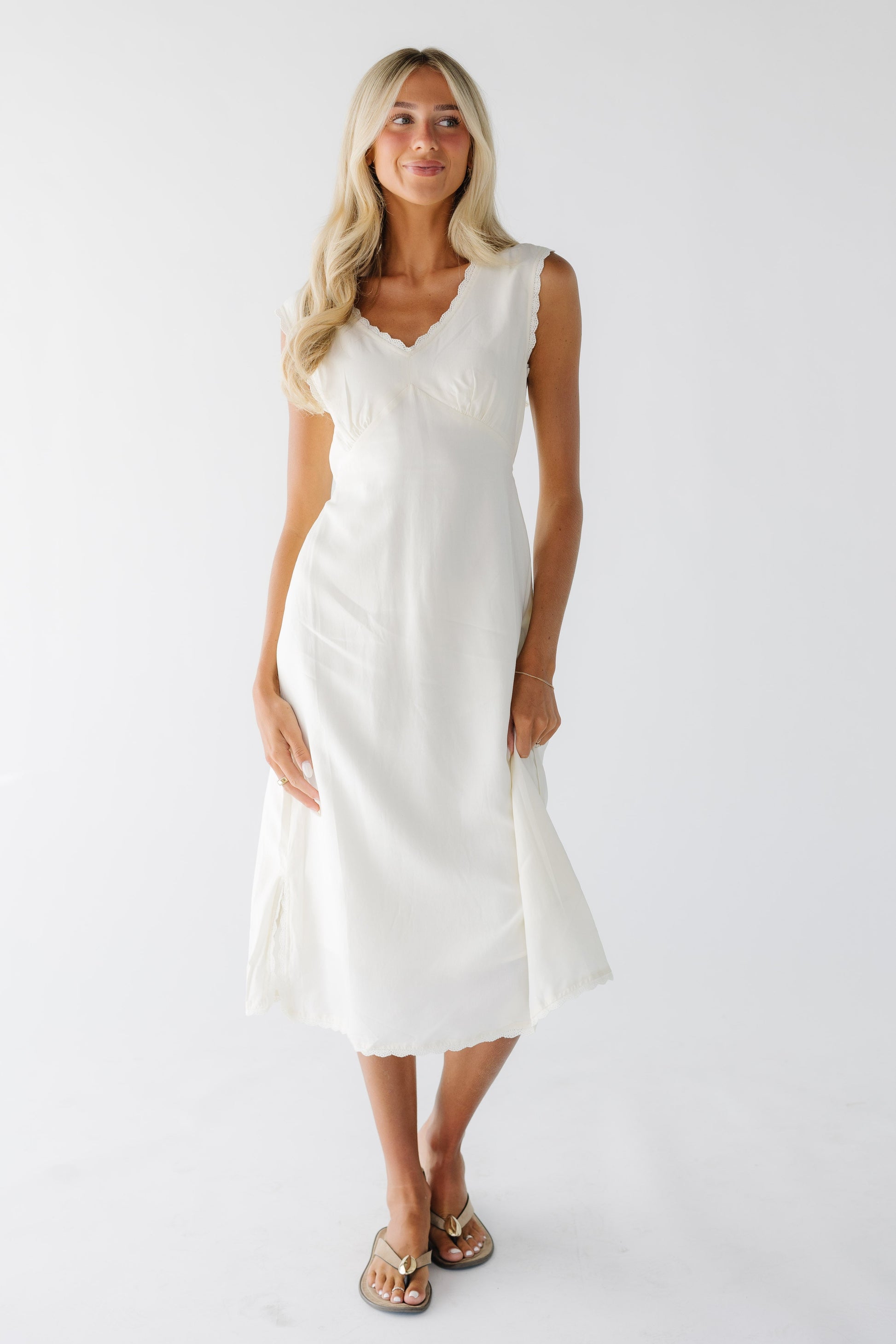 The Marla V-Neck Dress WOMEN'S DRESS Mod Ref 
