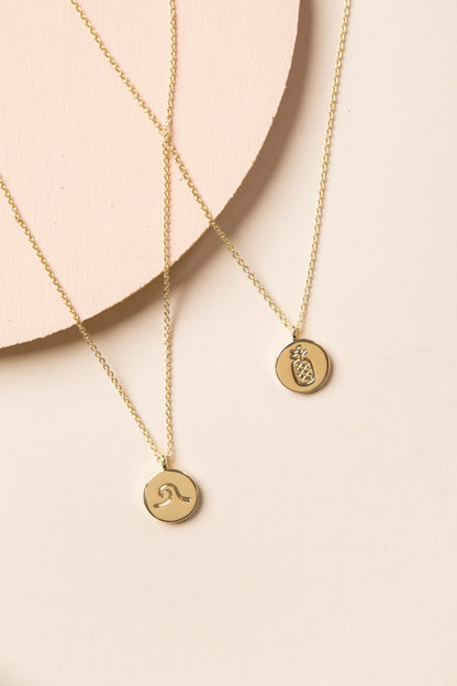 Wave Coin Necklace - Gold - OS WOMEN'S NECKLACE Puravida 