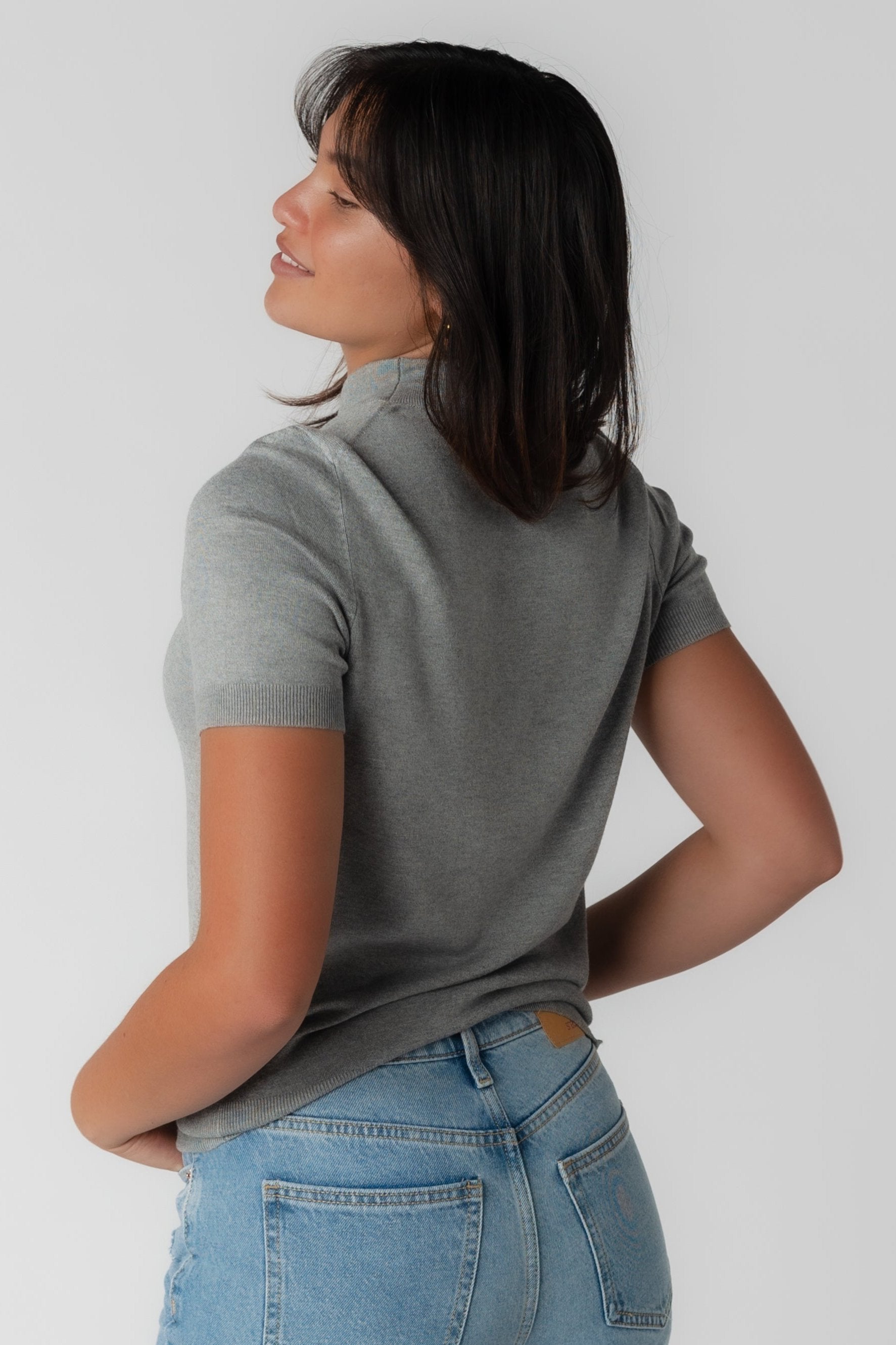 Back view of grey short sleeve top