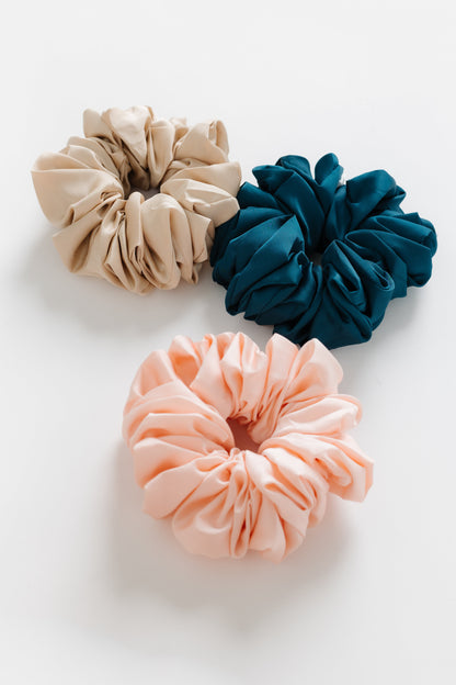 Cove Satin Chiffon Jumbo Scrunchie WOMEN'S HAIR ACCESSORY Cove Accessories 