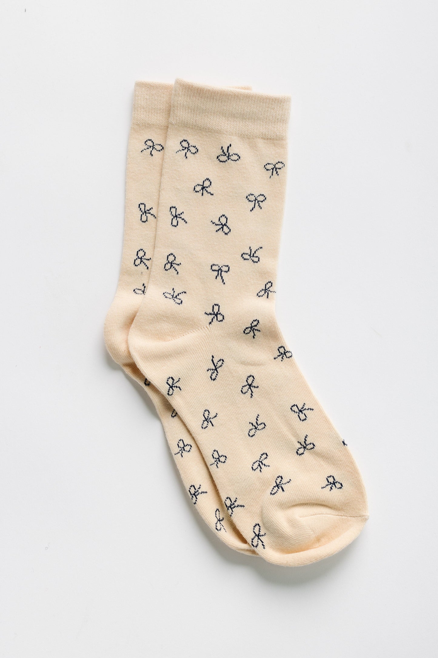 Cove Wrapped In A Bow Socks WOMEN'S SOCKS Cove Accessories Ivory OS 