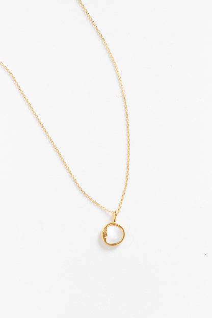 Mother of Pearl Circle WOMEN'S NECKLACE Cove Gold Plated 16" 