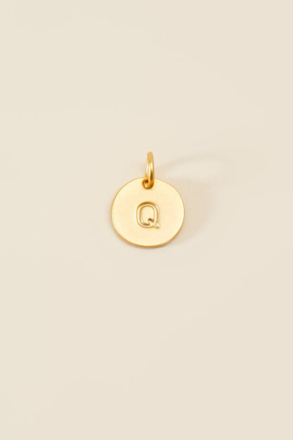 Medium Letter Disk Pendant WOMEN'S JEWELRY Cove Matte Gold Q 